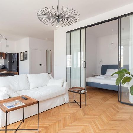 Designer Apartment In The Central Varsóvia Exterior foto