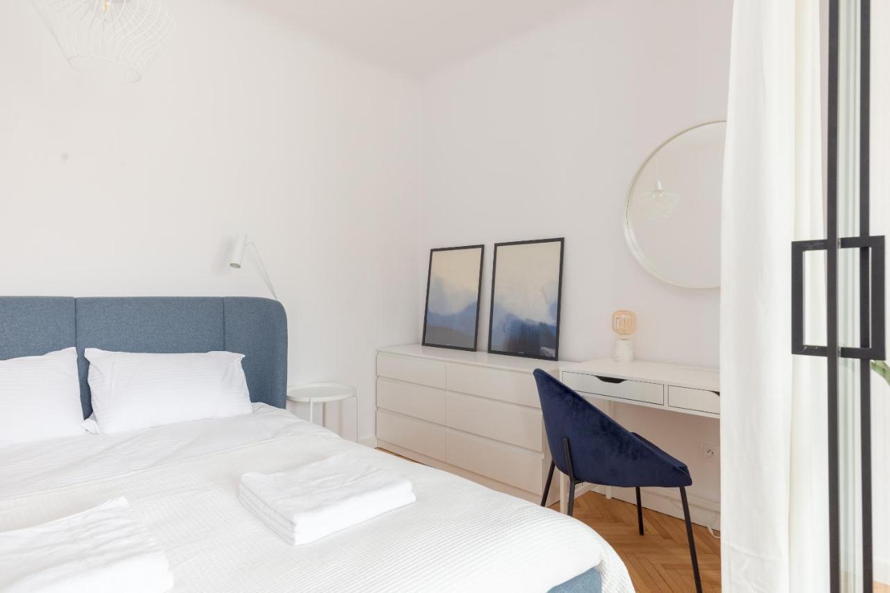 Designer Apartment In The Central Varsóvia Exterior foto