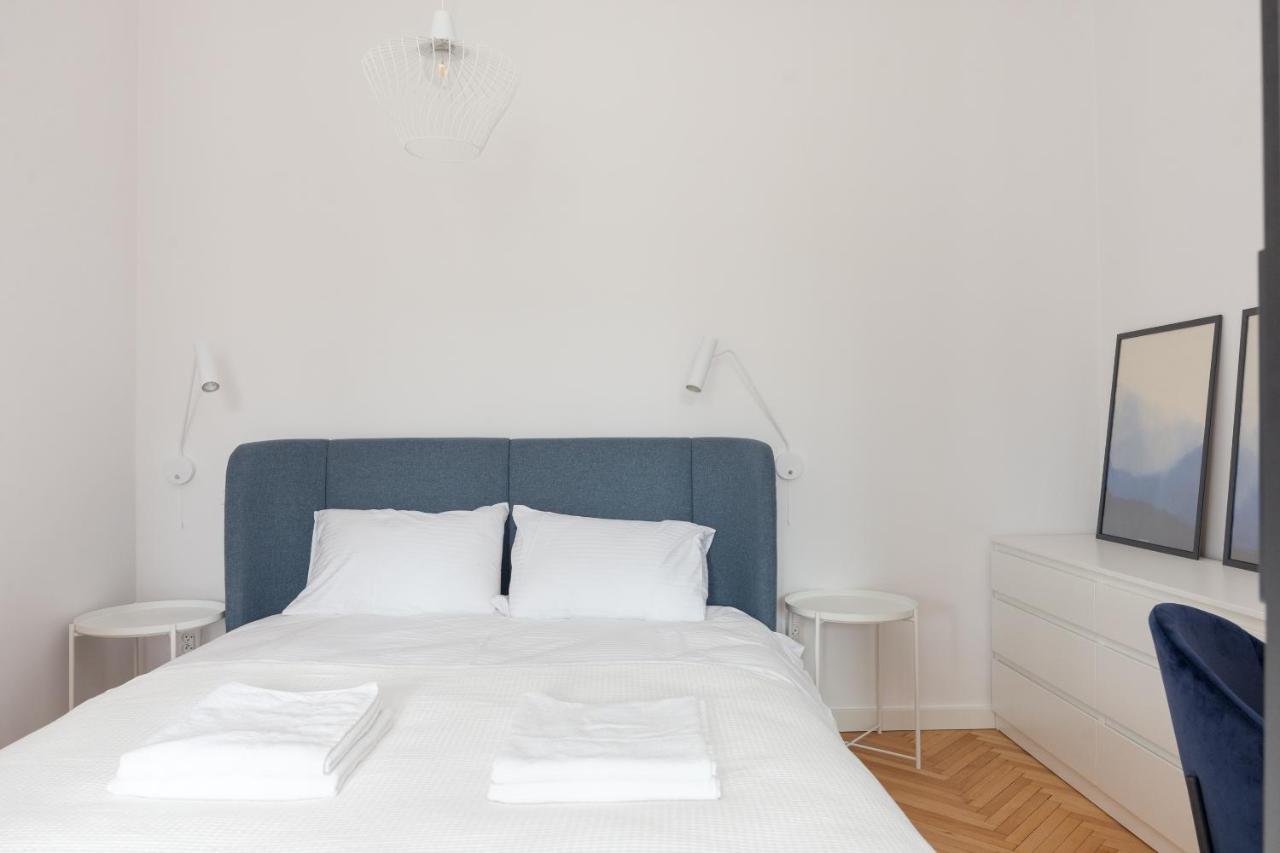 Designer Apartment In The Central Varsóvia Exterior foto